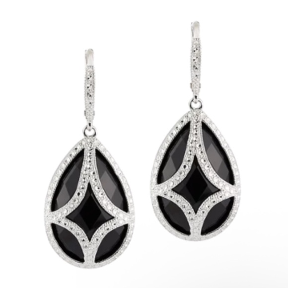 Elegant Black Onyx and Diamond Cut Silver Teardrop Earrings - Picture 1 of 2